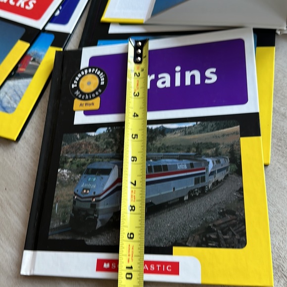 Set of 9 Hardback Books - Picture 8 of 16